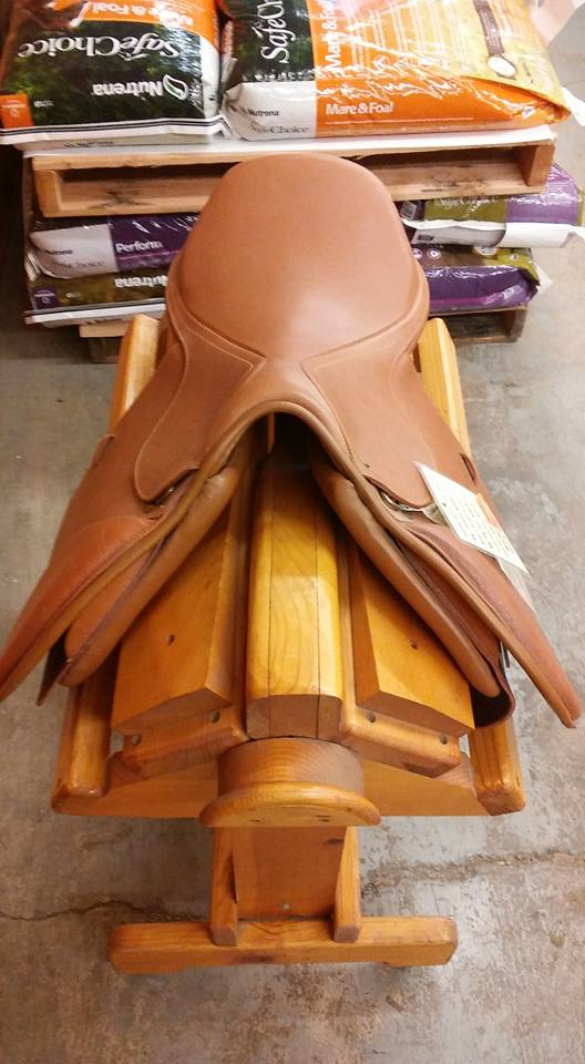 Passport Saddle